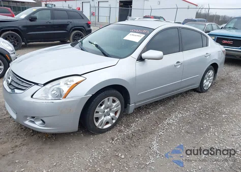 2010 Nissan Altima 2.5 S из США, поврежденный, VIN 1N4AL2AP4AN562853